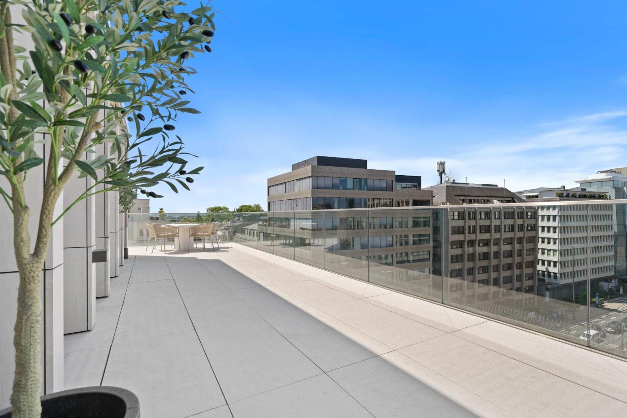 Voya Residence Zenit Royal - Luxury Apart Hotel Rooftop Views & Concierge Luxembourg Bagian luar foto