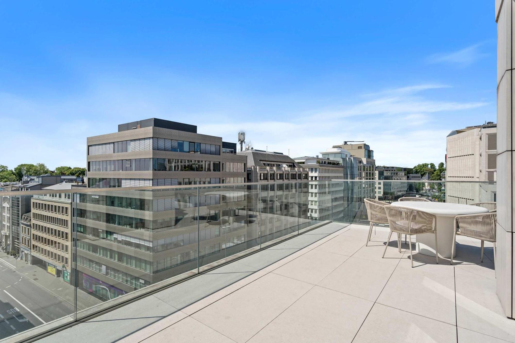 Voya Residence Zenit Royal - Luxury Apart Hotel Rooftop Views & Concierge Luxembourg Bagian luar foto