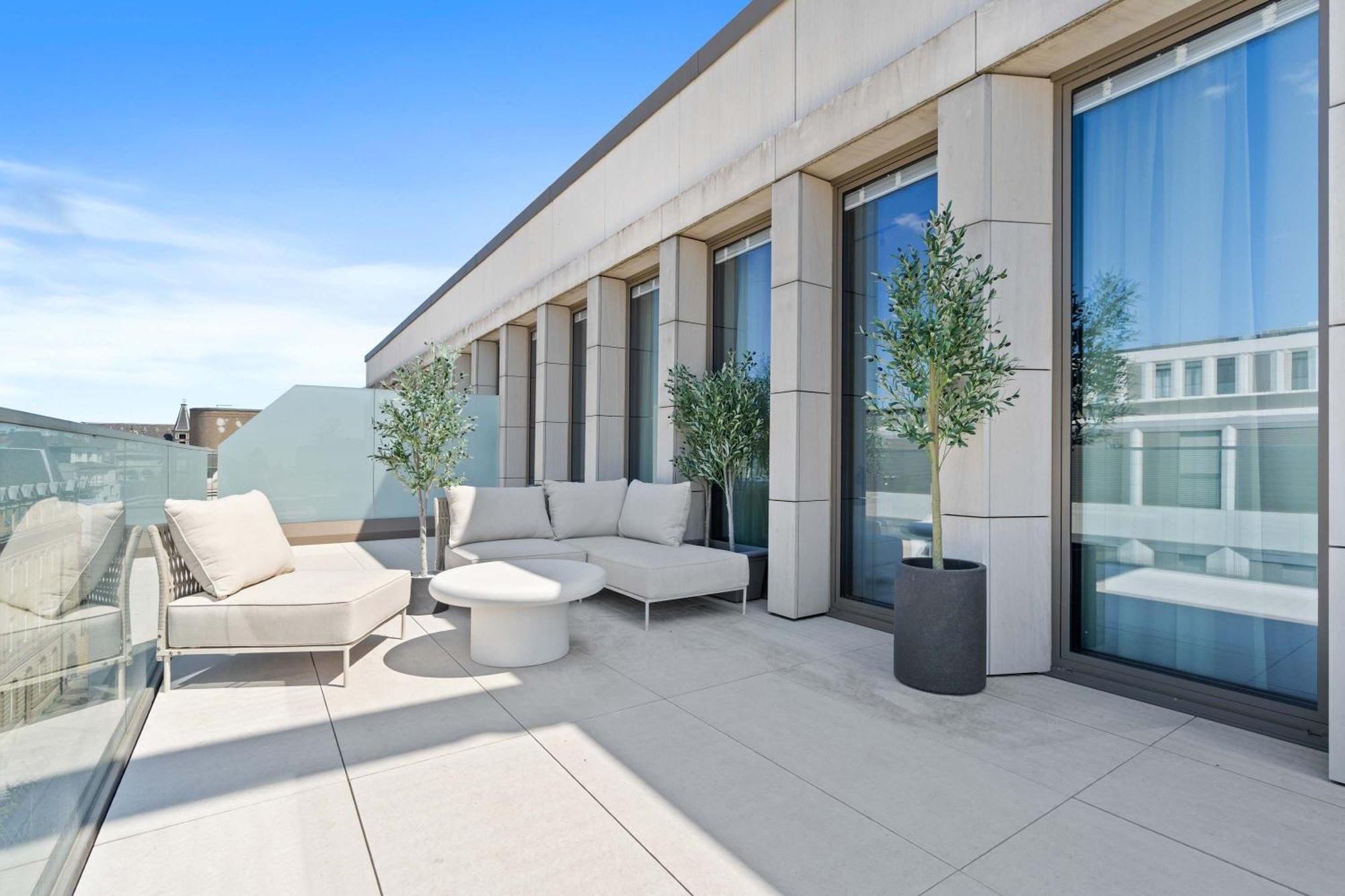 Voya Residence Zenit Royal - Luxury Apart Hotel Rooftop Views & Concierge Luxembourg Bagian luar foto