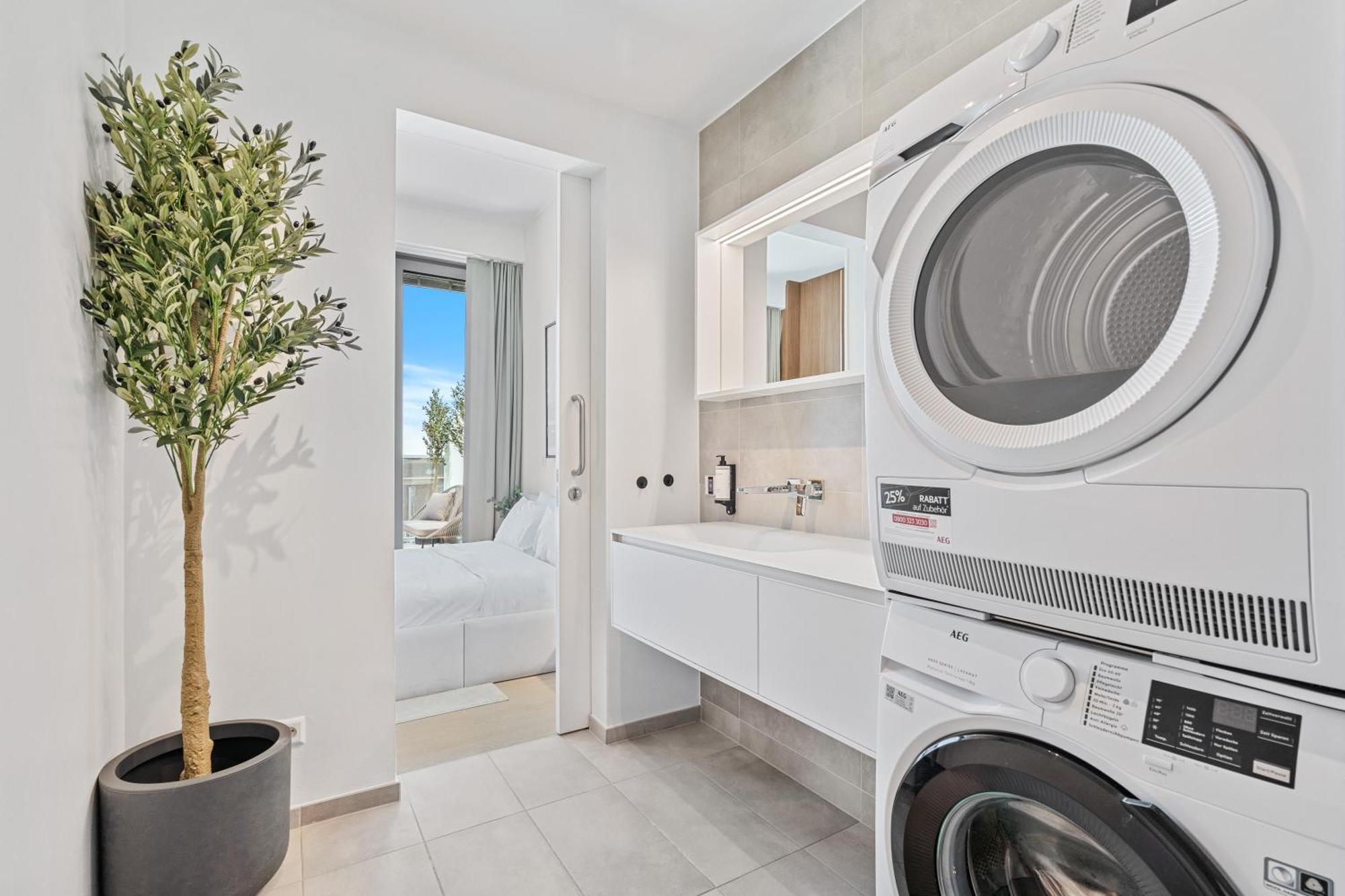Voya Residence Zenit Royal - Luxury Apart Hotel Rooftop Views & Concierge Luxembourg Bagian luar foto