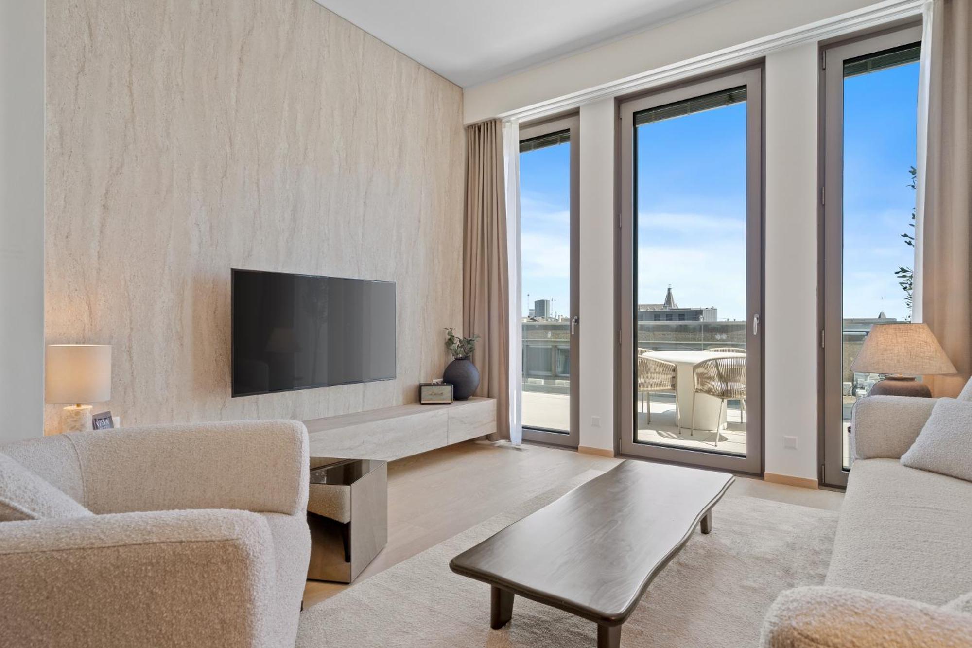Voya Residence Zenit Royal - Luxury Apart Hotel Rooftop Views & Concierge Luxembourg Bagian luar foto